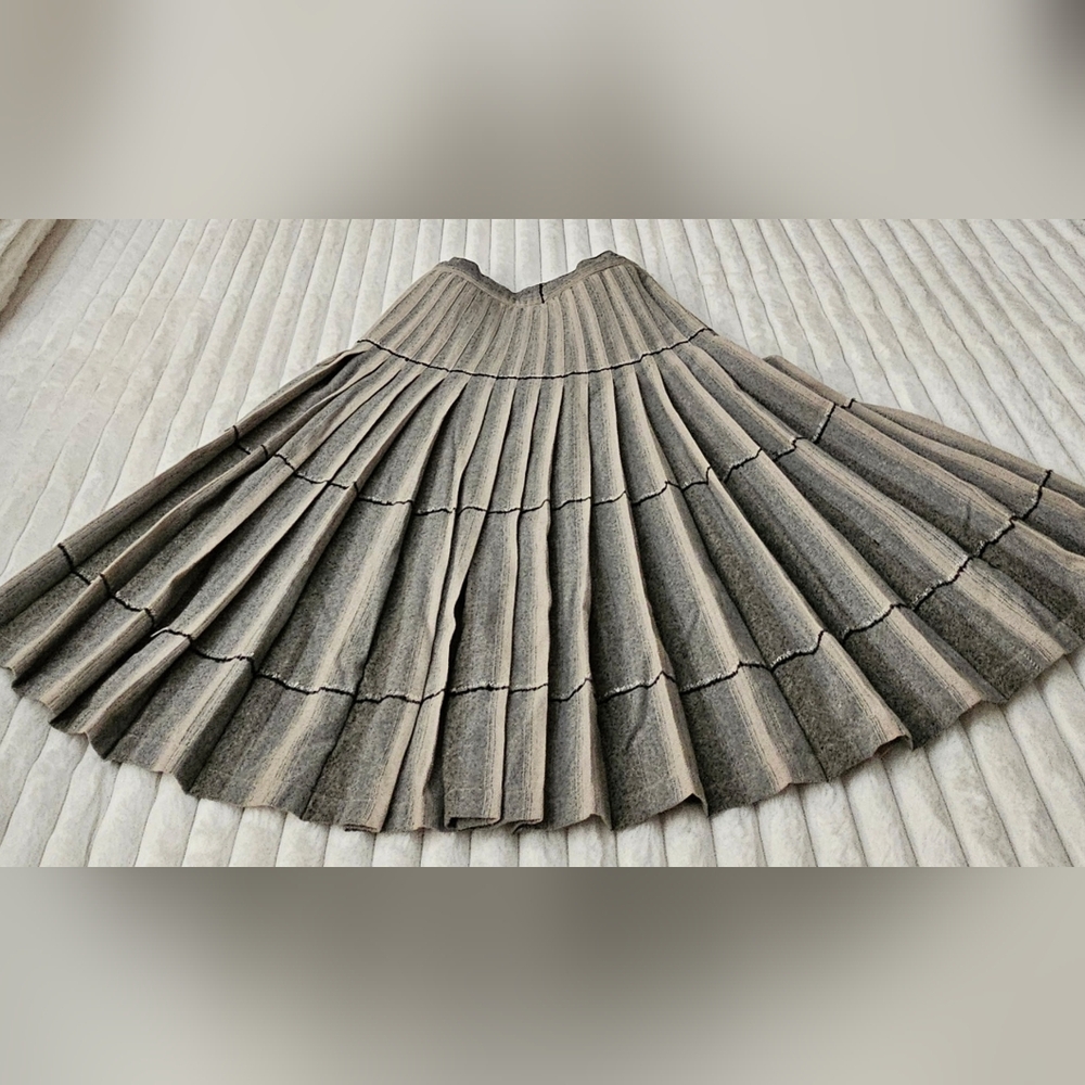 Sportrite Silver Ombre Pleated Reversible Skirt